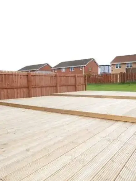 garden-decking-cost-calculator-3E5K-c2m750